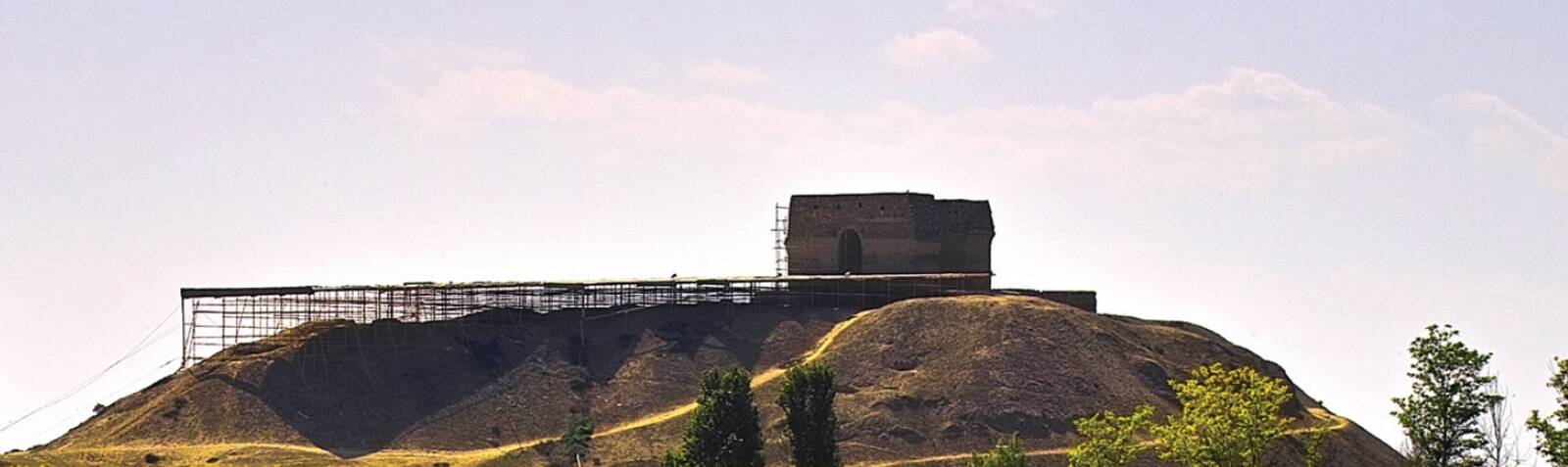 تپه میل ری